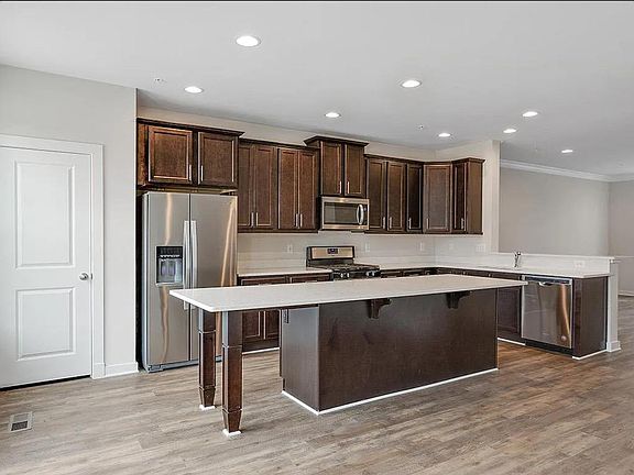 2nd image of 1416 Becknel Ave #1