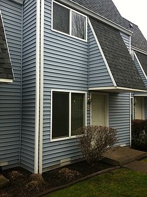 2nd image of 70 Garfield St APT 5