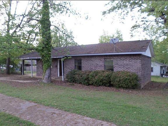 4th image of 47 White Dr