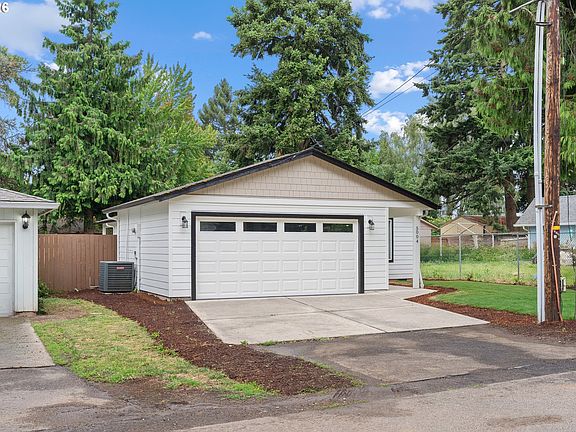 2nd image of 5004 NE 22nd Ave