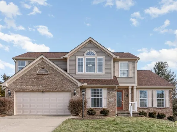 1096 Castlebay, Cincinnati, OH 45245