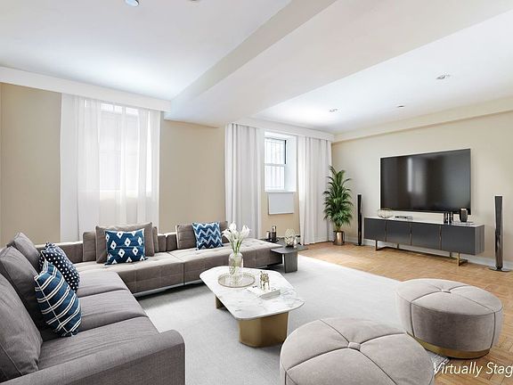 3rd image of 27 Irving Pl #B1