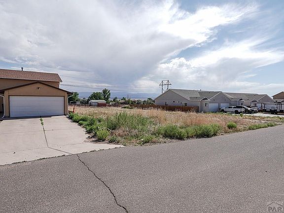 2nd image of 242 W Elbow Dr