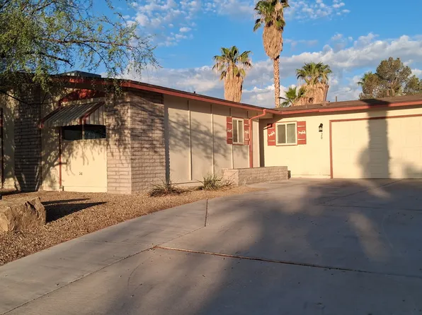 920 Palmhurst Dr, Las Vegas, NV 89145