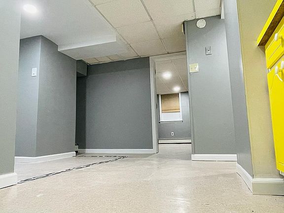 2nd image of 1758 North Dr Floor 1