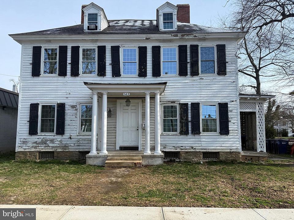 1st image of 143 W Broad St