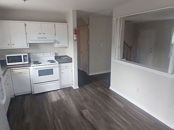 3rd image of 727 Savannah Ave