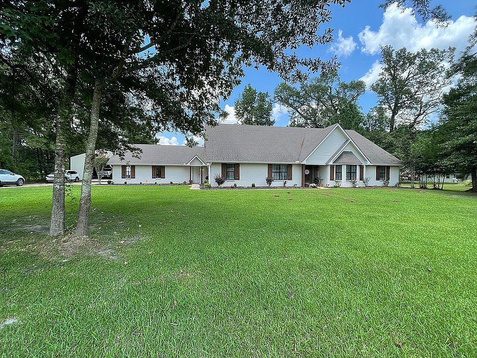 1st image of 8830 Cajun Way
