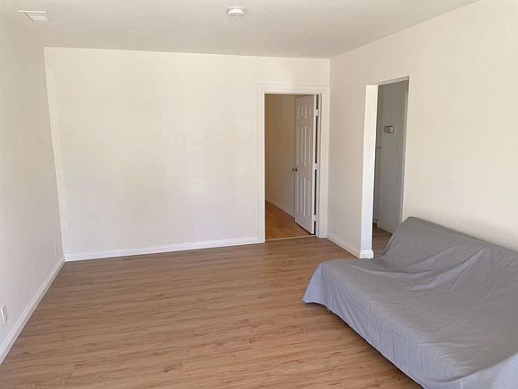 2nd image of 2066 Vancouver Ave