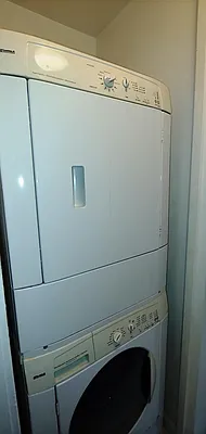 Rented by Weichert Manhattan Midtown | media 24