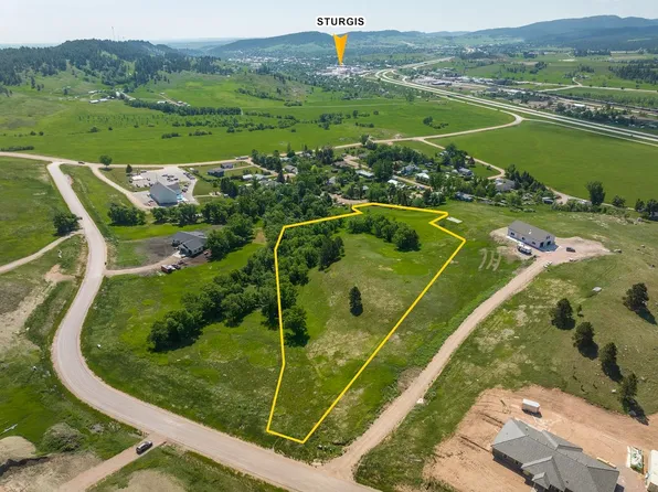 3638 Twisted Oak Rd, Sturgis, SD 57785