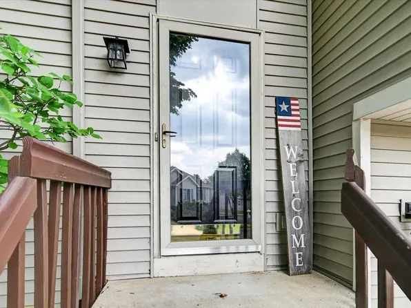 5205 Ridge Oak Drive, Madison, WI 53704
