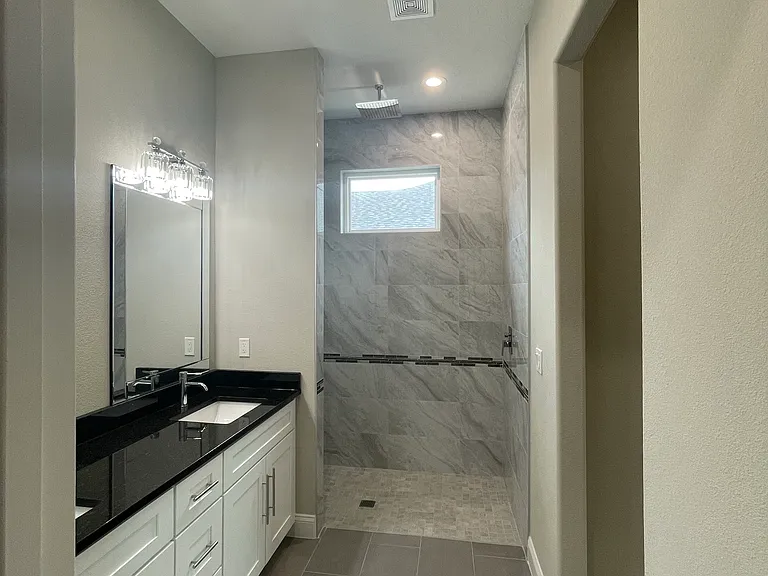 11 Corona Ct — Photo 21