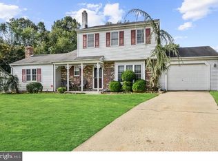 4 Southwood Ct, Glendora, NJ 08029