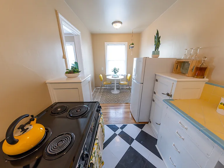 The Marwood Apartments — Photo 12