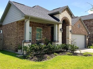 12106 Champions Forest Dr, Dayton, TX 77535