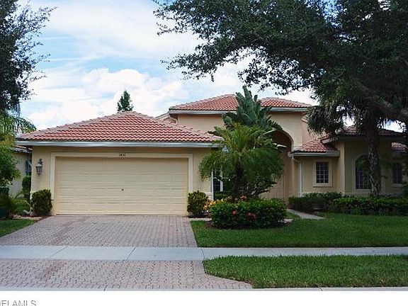 3rd image of 1410 King Sago Ct