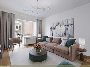 4126 27th St APT 4C, Long Island City, NY 11101
