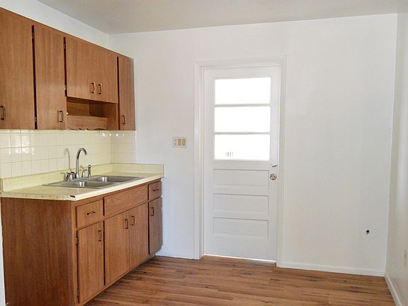 4th image of 1225 E 142nd Ave APT A