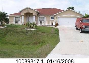 1st image of 3104 SW 18th Pl