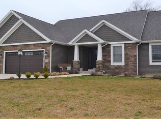 640 Essex Dr, Warsaw, IN 46582