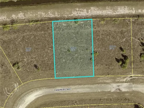 762 Cashmere AVE, LEHIGH ACRES, FL 33974