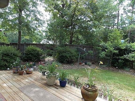 5th image of 6 Knollwood Ln