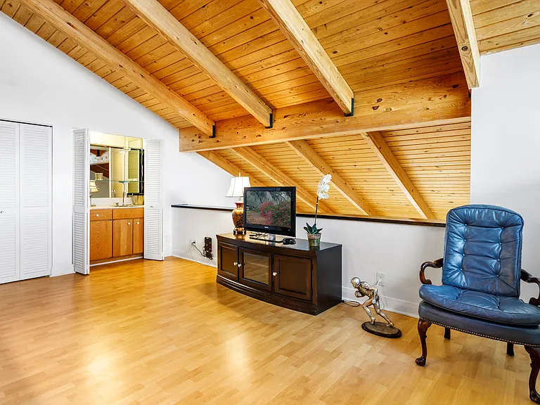 1100 Marine Way W #A3L — Photo 17