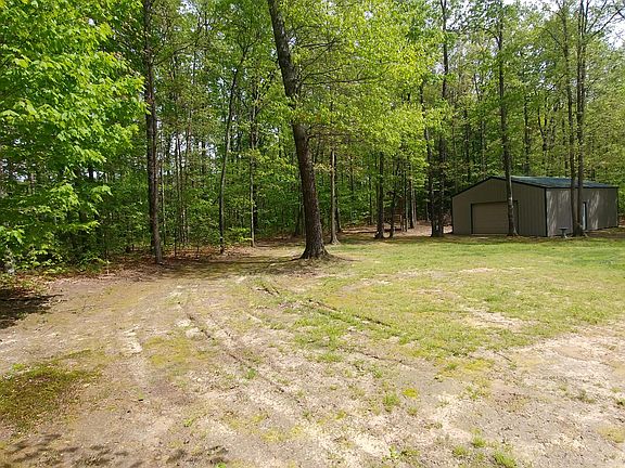 4th image of 742 Wallace Way