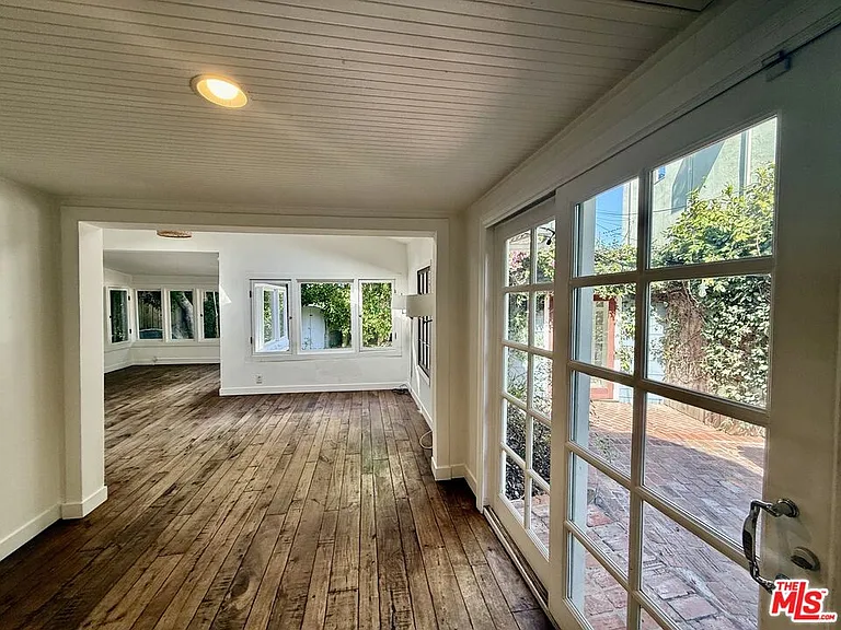 3419 Strongs Dr — Photo 12