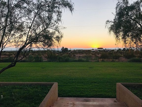 3rd image of 32 Palo Verde Dr