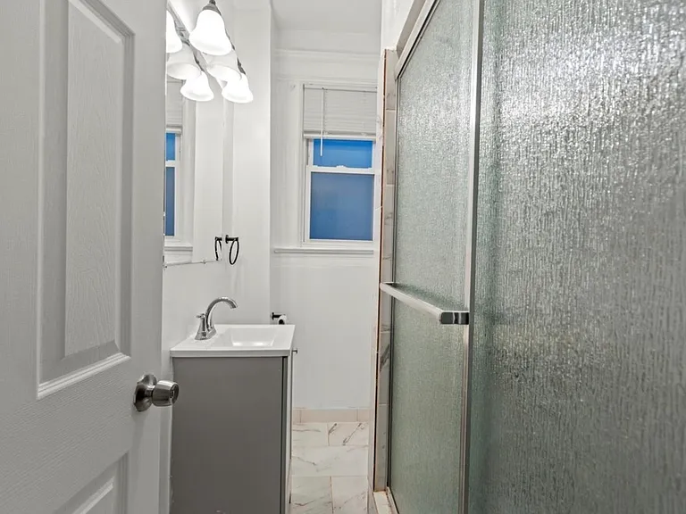 871 S 19th St #1 — Photo 8