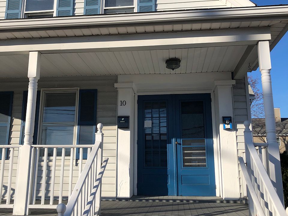 1st image of 10 East St #2