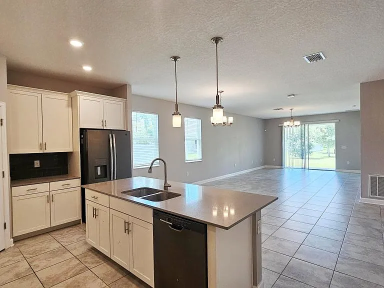 11048 Sweetgum Woods Dr — Photo 5