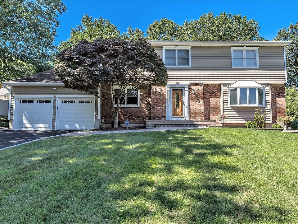 1st image of 6 Country Oaks Dr