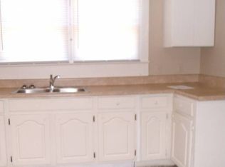 14 21st St, Greer, SC 29651