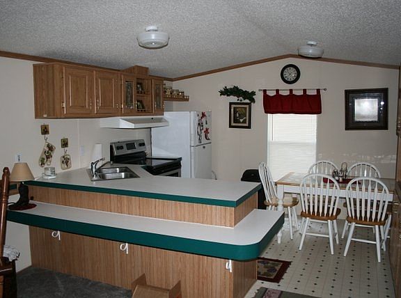 4th image of 231 County Road 326a