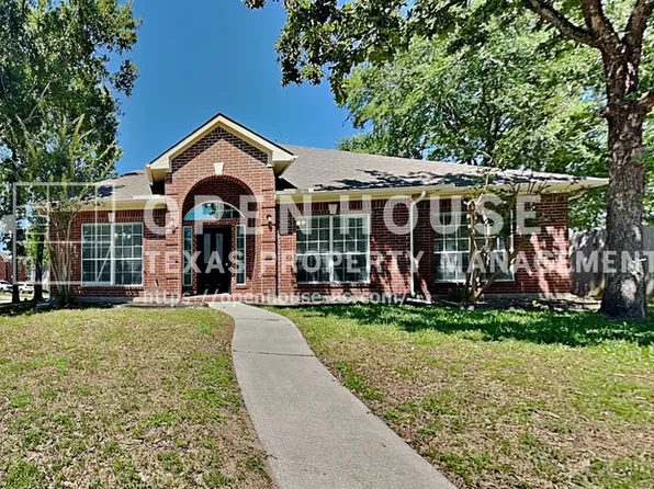 8615 Mile Run Rd, Humble, TX 77346