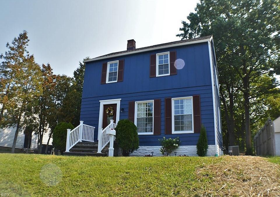 1st image of 1085 Greenwood Ave