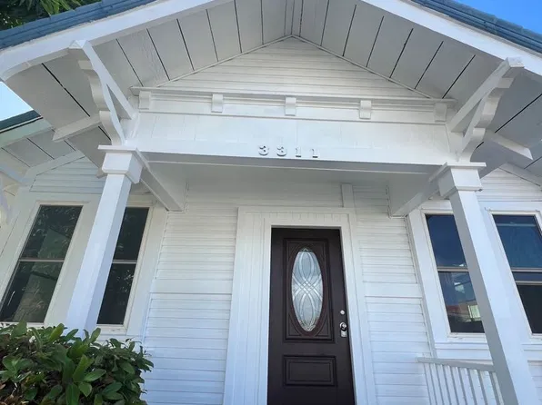 3311 Herbert St, Honolulu, HI 96815
