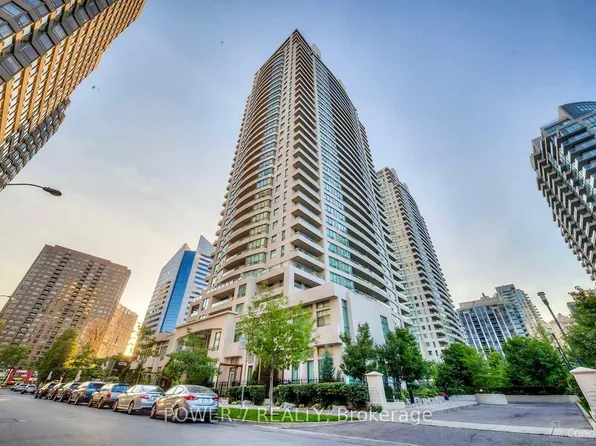 18 Spring Garden Ave #110, Toronto, ON M2N 7M2
