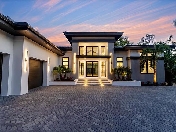 2nd image of 1802 Field Rd