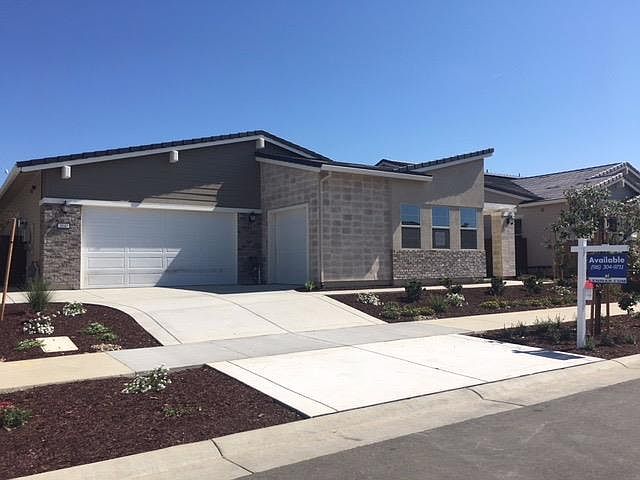 2nd image of 3041 Calypso Cir