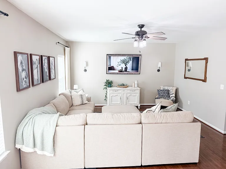 53 Taylors Hill Way — Photo 9