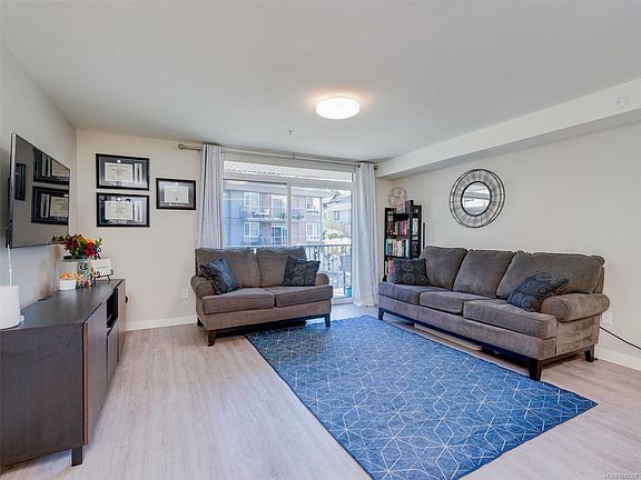 3rd image of 110 Presley Pl #212