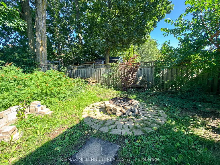5 Pepler Pl — Photo 8
