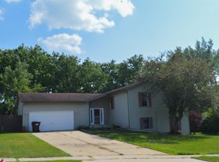 1027 Keppler Dr, Marengo, IL 60152