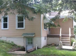 559 Hahntown Wendel Rd, North Huntingdon, PA 15642