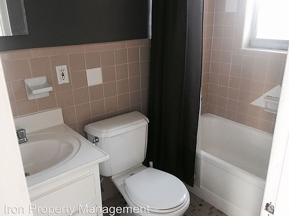 5th image of 49 Navarre Ave APT 2