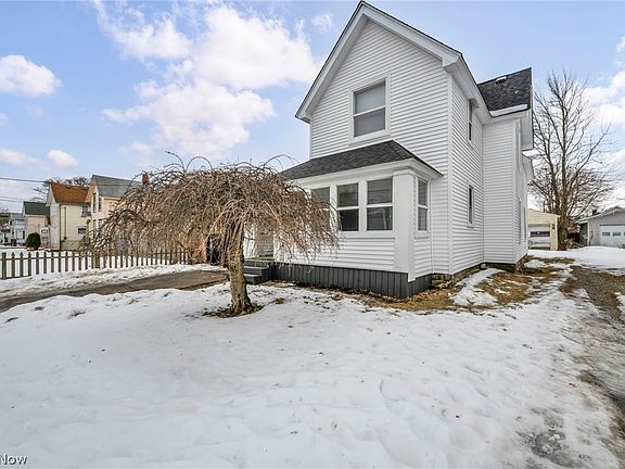 3rd image of 507 W 20th St